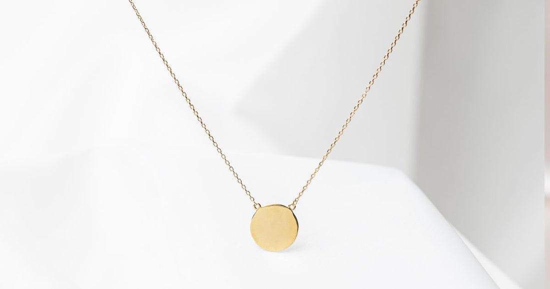 The Ultimate Guide to Styling Jewelry for Different Outfits